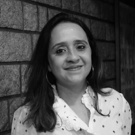 Azmina Poddar